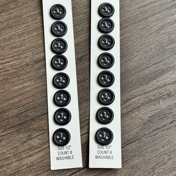 NEW Vintage Slimline Black 4 Hole Flat Round Sewing Buttons 16 Pack 4 crafts DIY - Picture 2 of 4